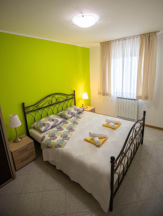 Apartments Vrenjak 2 Portorož Exteriör bild